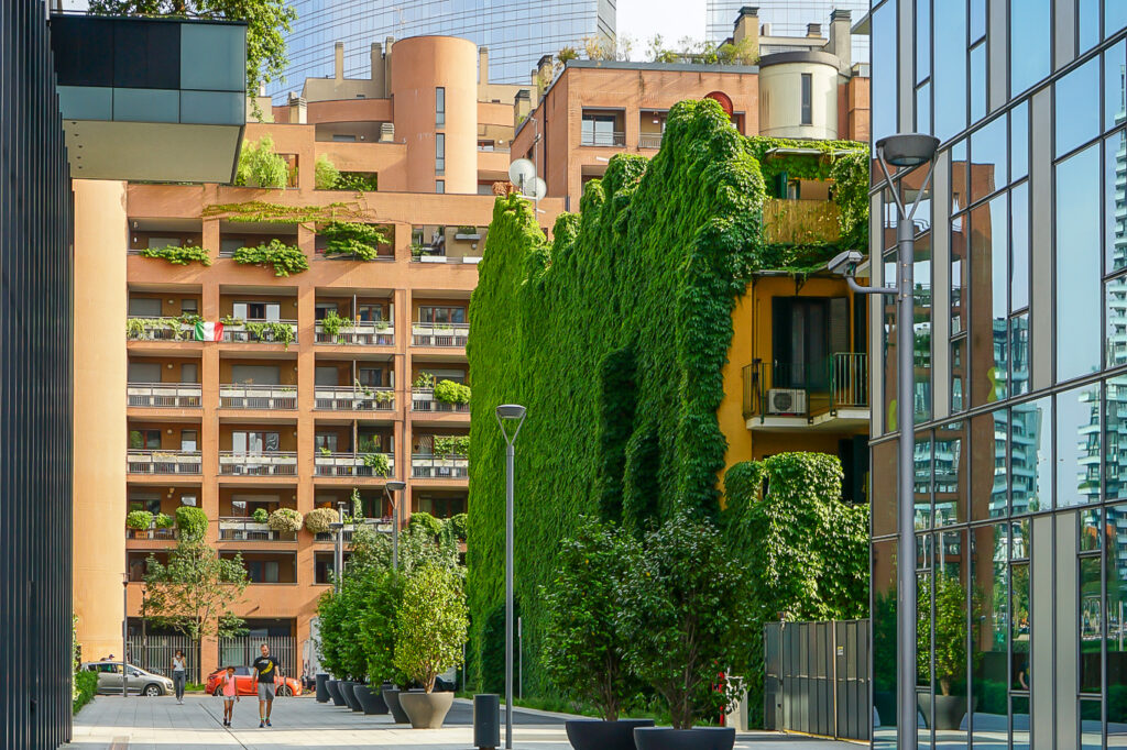 Cenisio, Sarpi, Isola